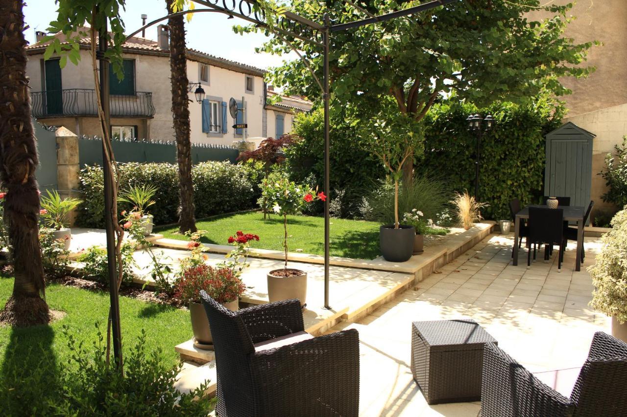 La Glycine Blanche Hotel Pomas Екстериор снимка